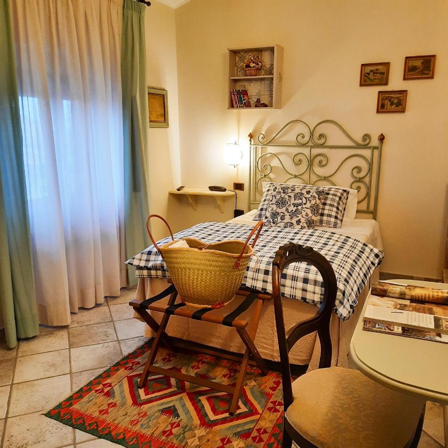 Boutique Hotel Fox'S Inn San Giustino Valdarno Exterior foto