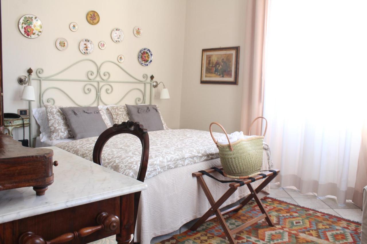 Boutique Hotel Fox'S Inn San Giustino Valdarno Exterior foto
